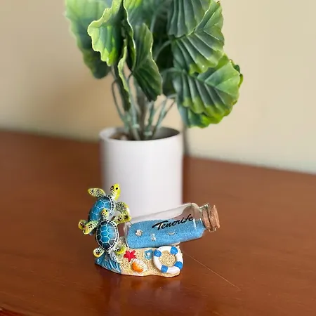 Prime Americas Getaway - With Huge Private Terrace & Pool Access * Los Cristianos (Tenerife)