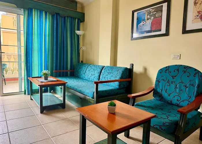 Apartament Prime Americas Getaway - With Huge Private Terrace & Pool Access Los Cristianos (Tenerife)